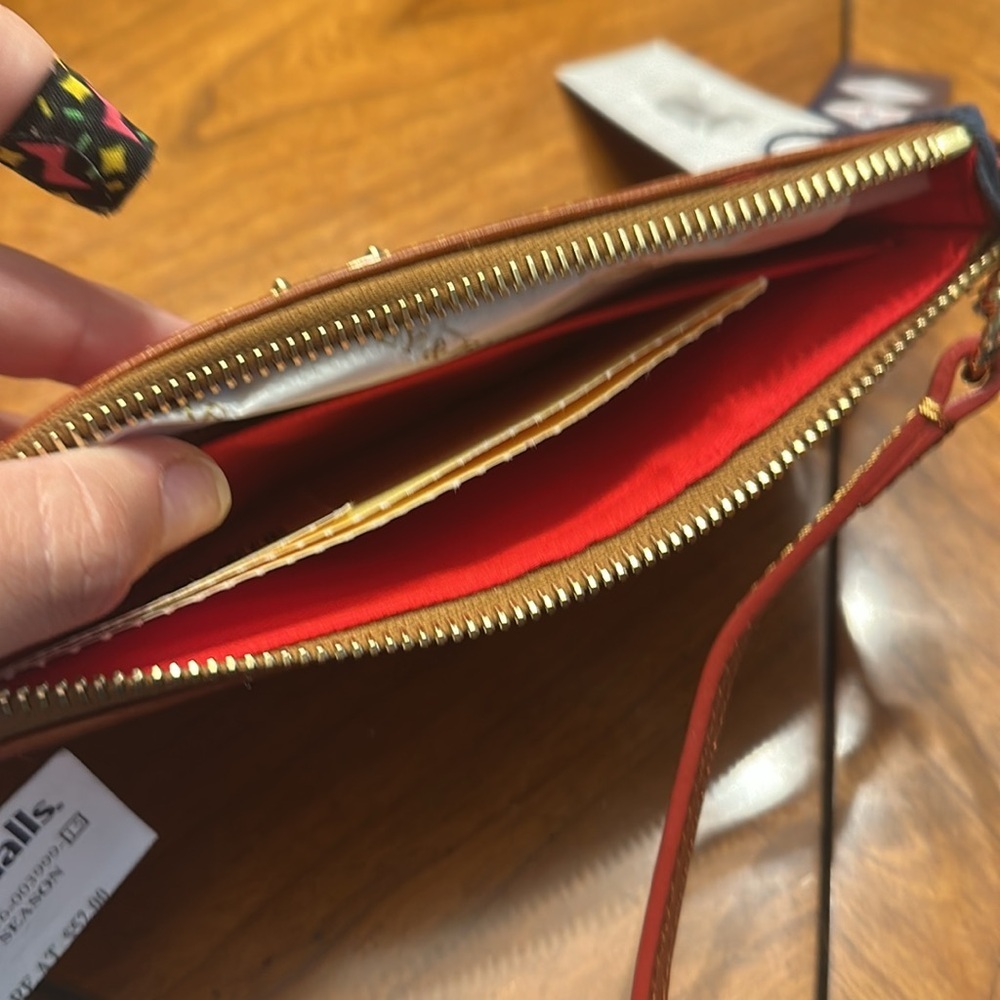 NWT - DOONEY & BOURKE Cleveland Indians Wristlet - Picture 4 of 5